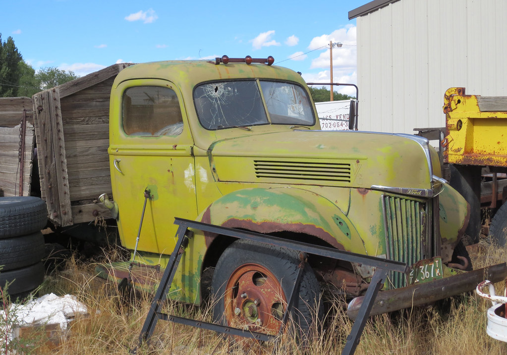 Ford retired at Carlin Nv. 21 09 2014 geronithebus1 Flickr