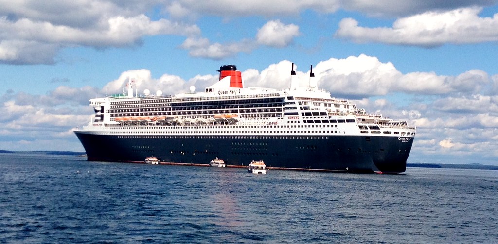 Queen Mary 2 Bar Harbor 2014 Grand Canada Voyage 2014 … Flickr