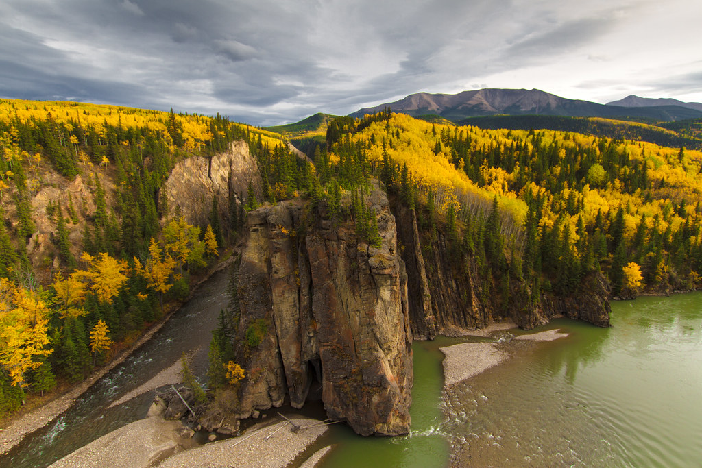 Gates of Paradise Sulphur Gates (confluence of Sulphur and… Flickr