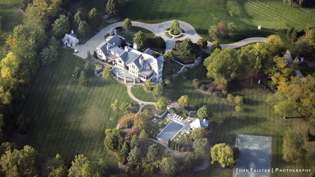 Zionsville Mansion A massive home hidden away in Zionsvill… John