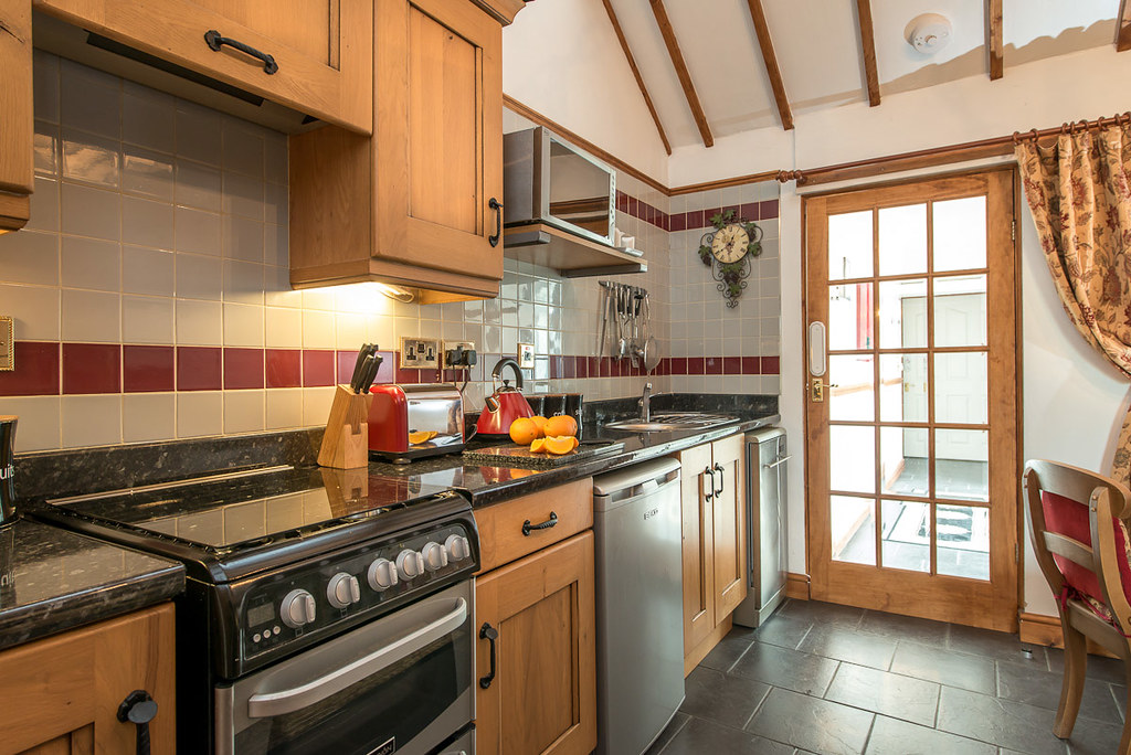 Well equipped kitchen Well equipped kitchen Flickr