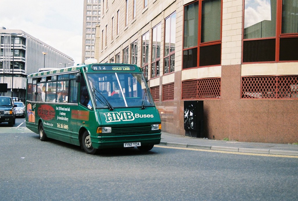 HMB Buses F192YDA. Newcastle 27.04.98. To Davies, Merthyr … Flickr