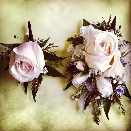 Not to late to order prom flowers for this weekend floral… Flickr