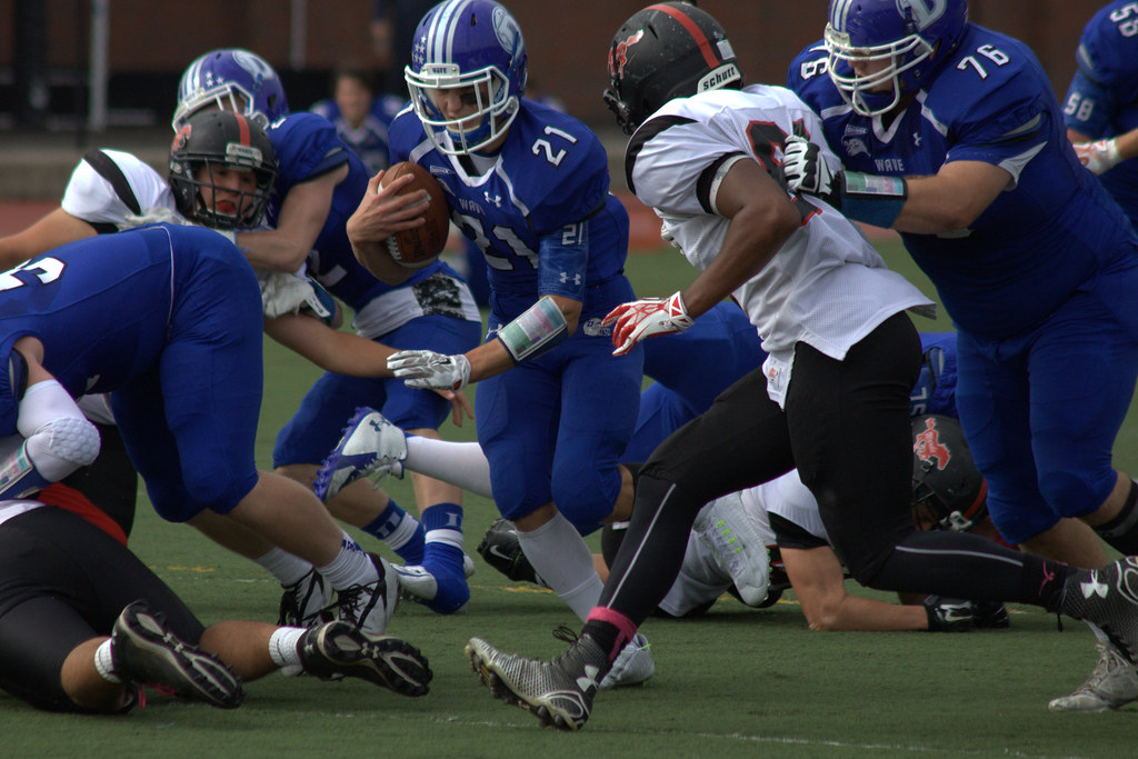 _MG_7052 Blue Wave Football (Darien, CT) Flickr