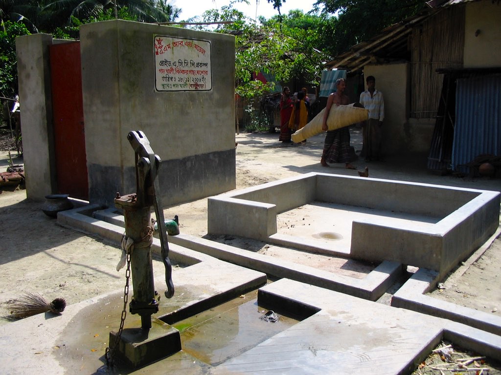 Deep tubewell with attached bathroom peopleandwater Flickr