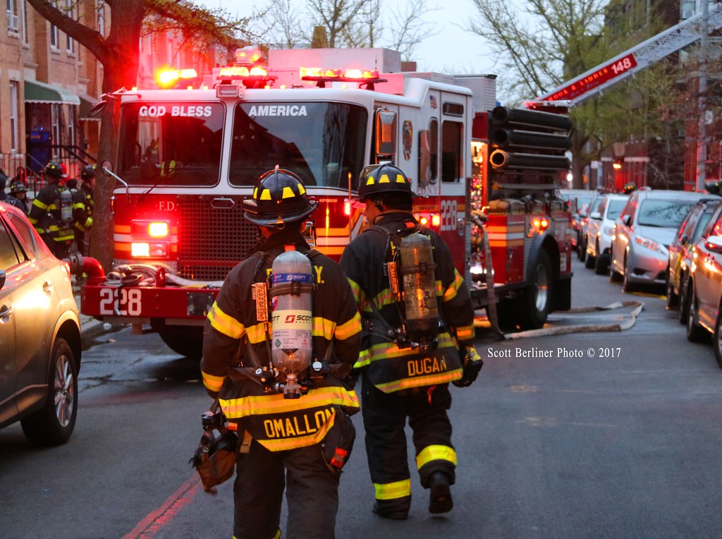 FDNY ENGINE COMPANY 228 | Scott Berliner | Flickr