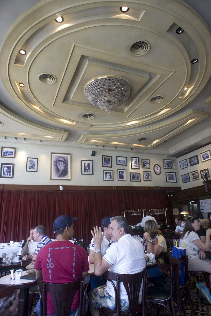 Cafe de los Angelitos "!café de los angelitos! !Bar de Gab… Flickr
