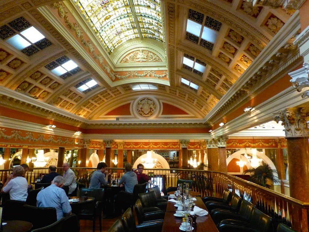 P1030800s Inside “The Bank” in Dublin David & Arlene Brown Flickr