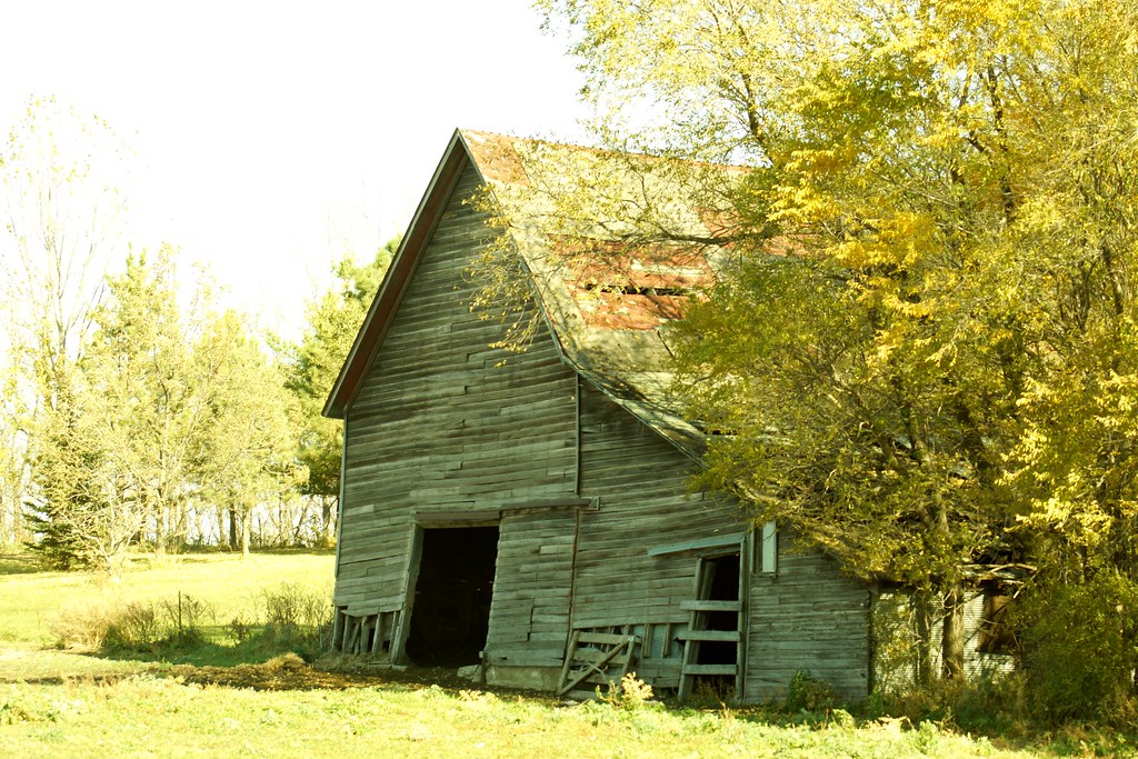 Northeast of Larimore, ND. Chuck Bush Flickr