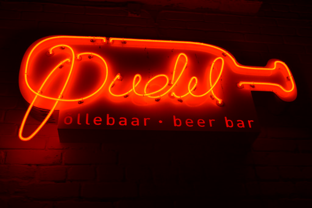 Pudel Baar, Tallinn Osoitteessa Telliskivi 60a ja Telliski… Flickr