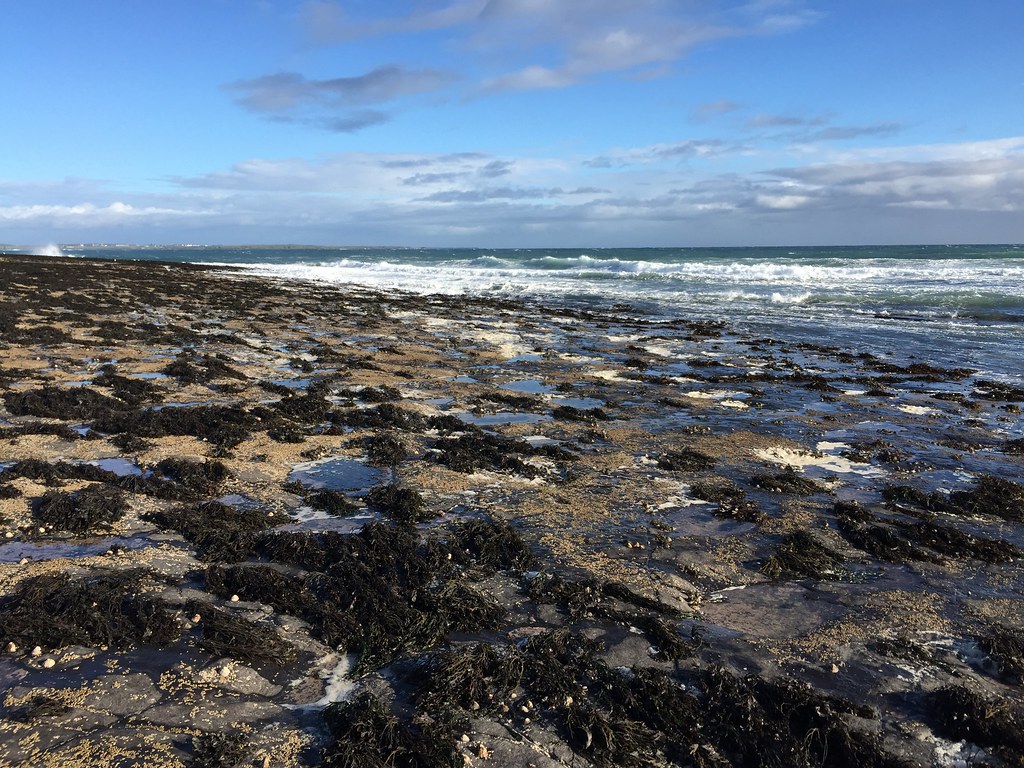 Low tide, Port St Mary, Isle of Man davidmeggers Flickr