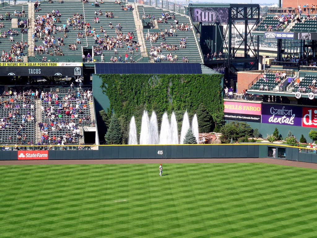 The Outfield Fountains 4130. The fountains in center field… Flickr