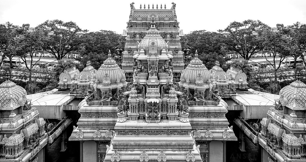 Ultimate Symmetry Sri Siva Krishna temple, Woodlands Singa… Flickr