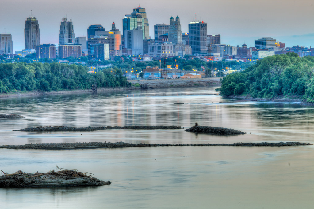 Kansas City skyline from Chouteau Tfwy Bridge Kansas City … Flickr