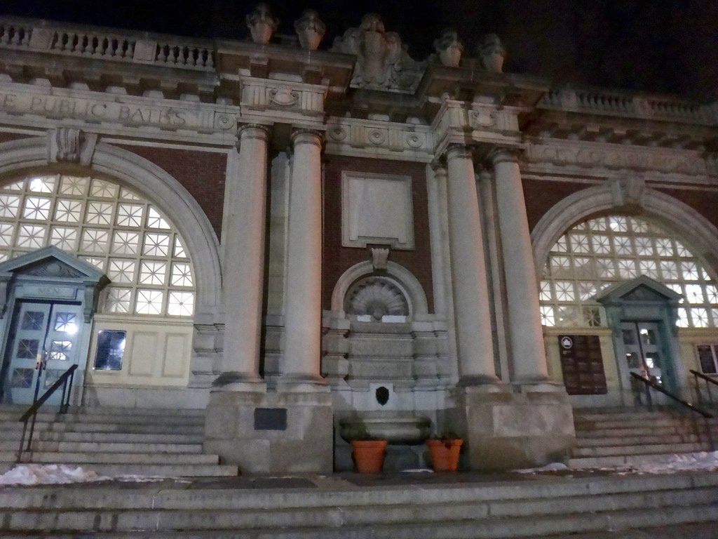 Historic bath house New York, NY quiggyt4 Flickr