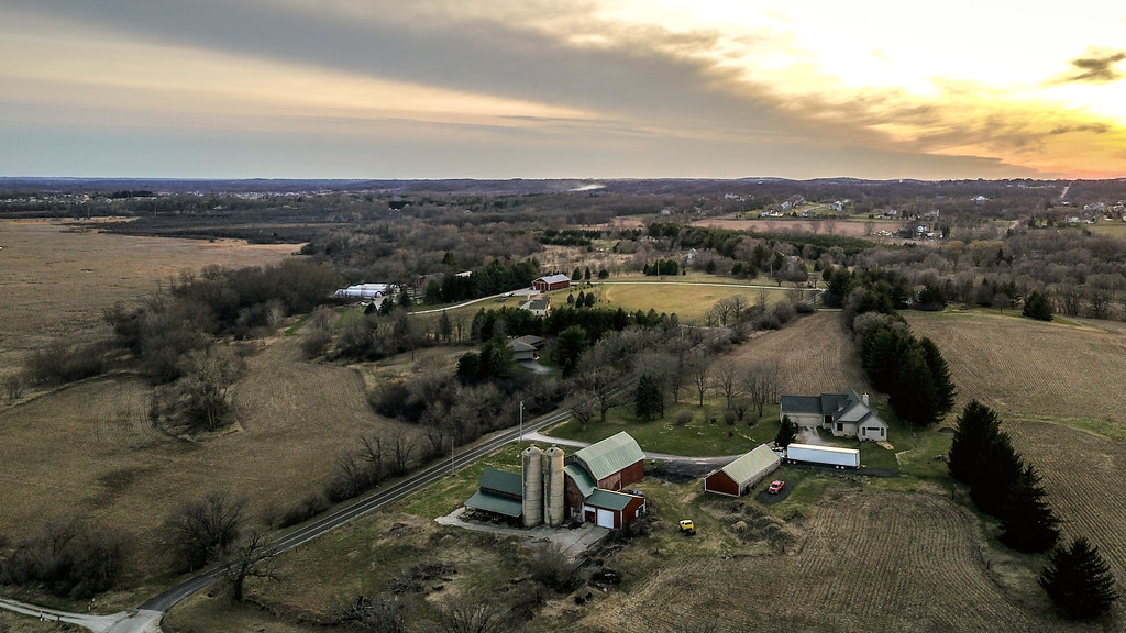 Elevation of Vernon, WI, USA Topographic Map Altitude Map
