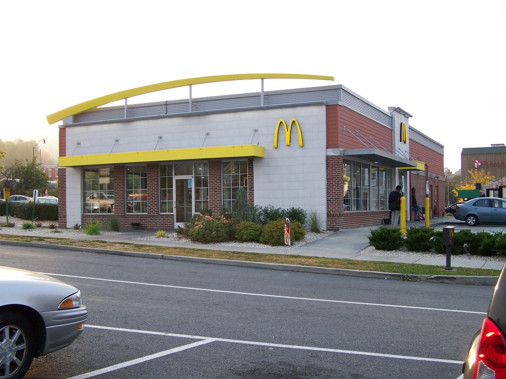 100_0659 22 Queen City Drive,Cumberland,Maryland ncokecan Flickr