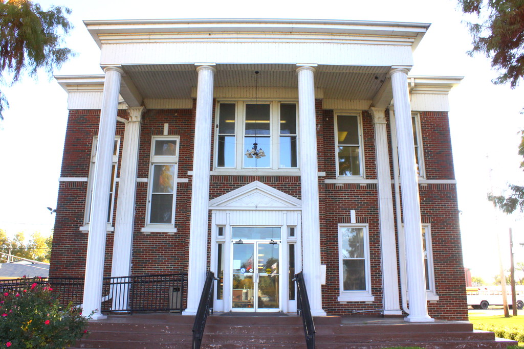 Lake County Courthouse Tiptonville, TN Looking nothing l… Flickr