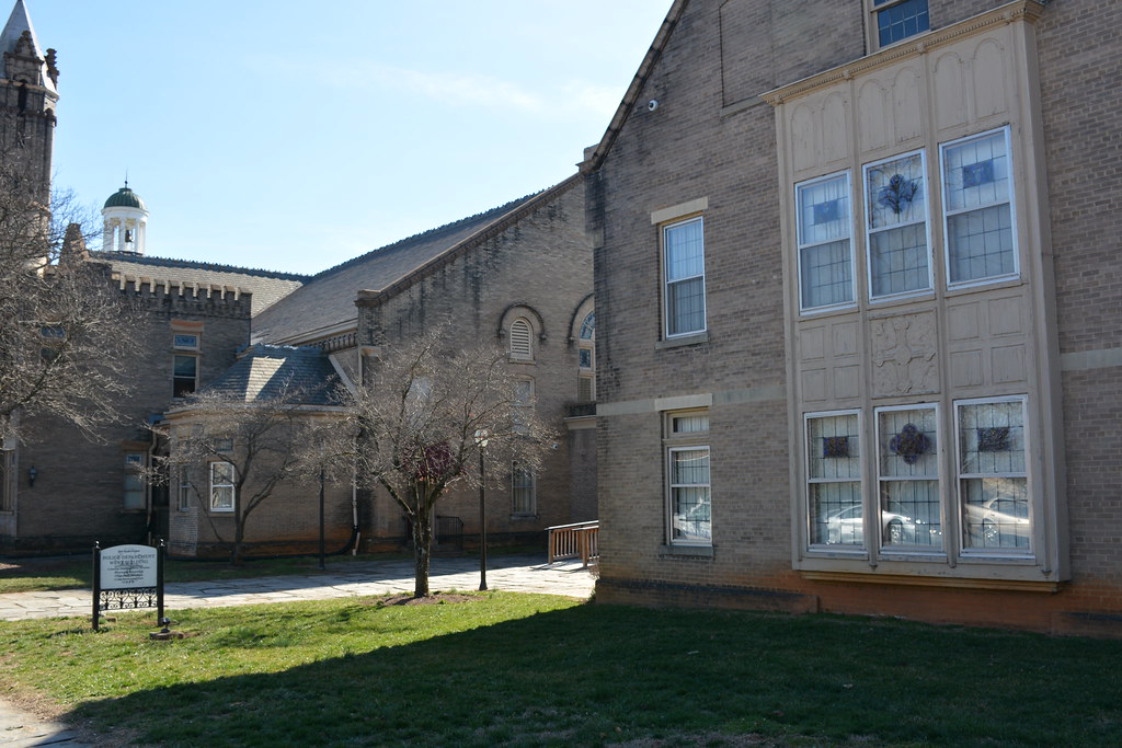 PublicSafetyFacility_905Court_01 City of Lynchburg GIS Division Flickr