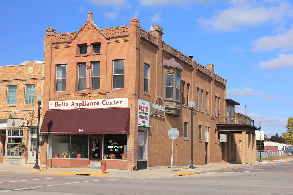 Downtown Building Sleepy Eye, MN Tom McLaughlin Flickr