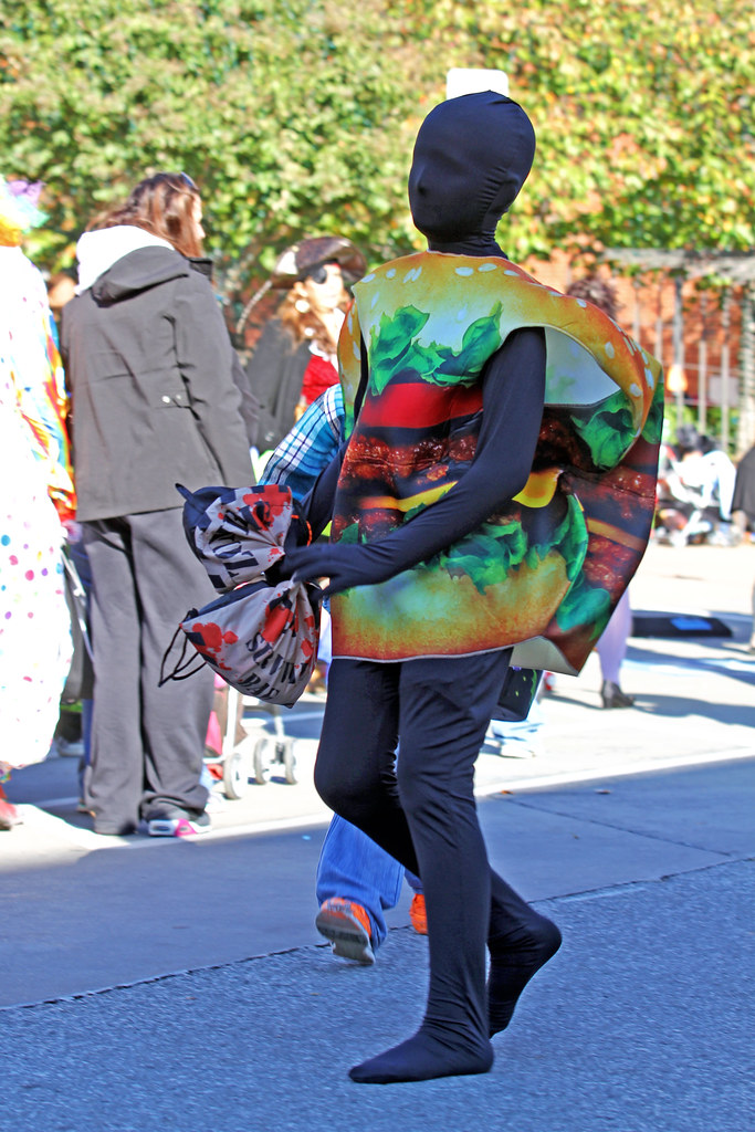 Trick or Treat on the Square Halloween 2014 Fayetteville… Flickr