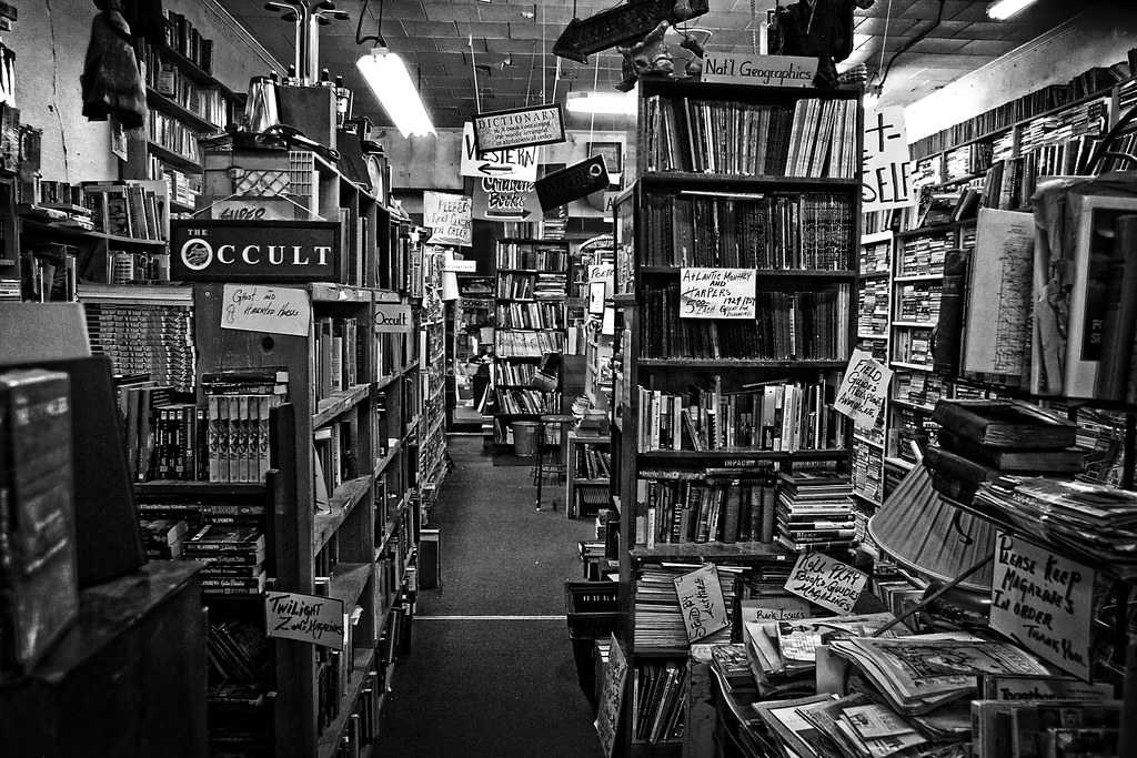 Signs Used Bookstore Salt lake City, Utah. arbyreed Flickr