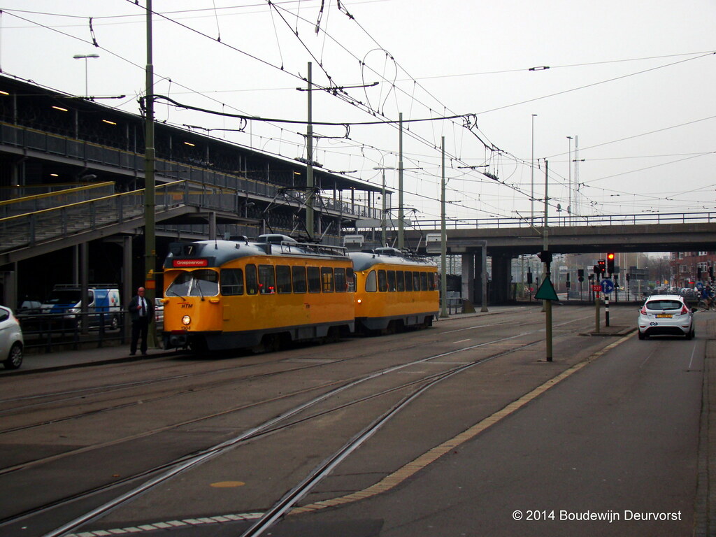 Den Haag Openbaar Vervoer Kaartik Gor Den Haag HTM 1304+2101 / Haags Openbaar Vervoer Museum Flickr