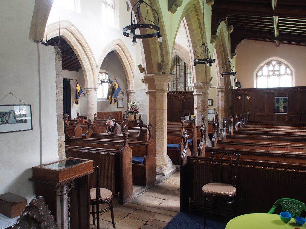 Wellingore All Saints Lincs From Welbourn the road climbs … Flickr