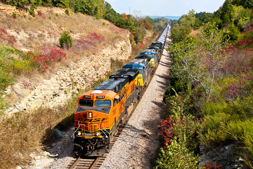BNSF 7853 near Mannford, OK Robert Flickr