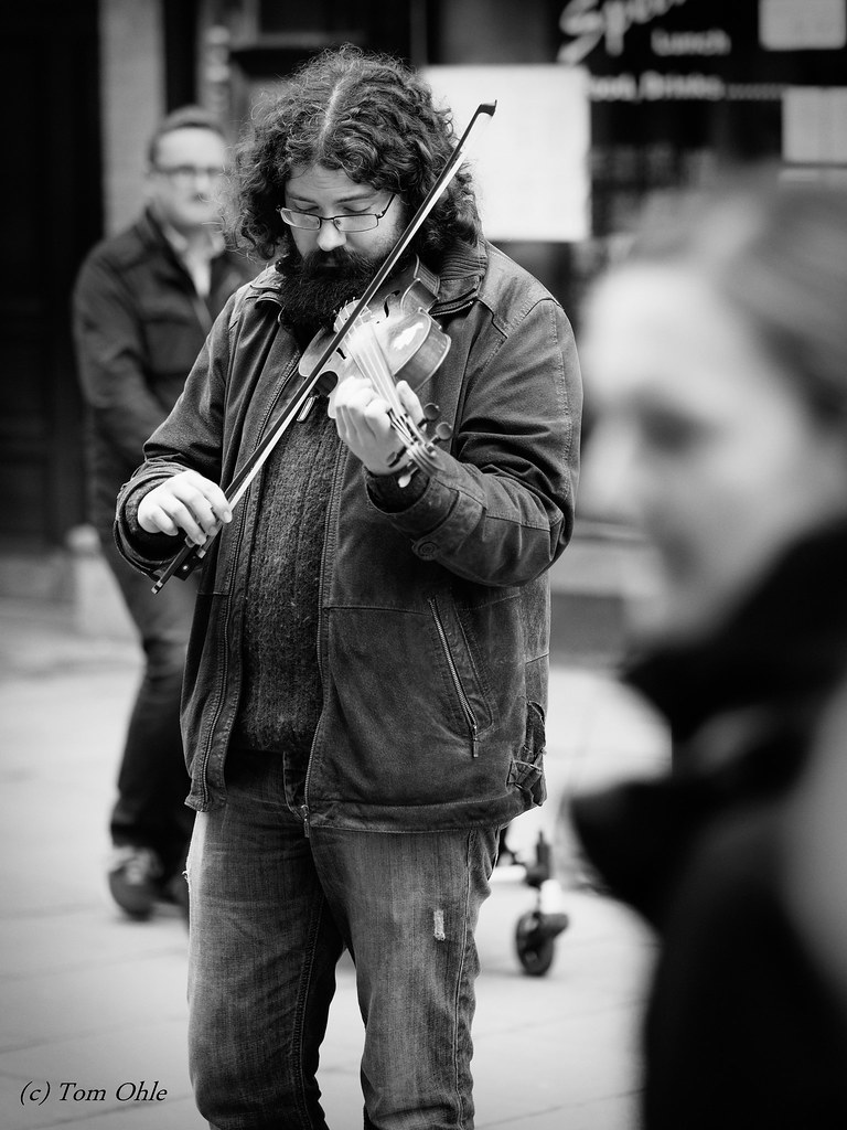 Violinist outside the Gaiety tom.ohle Flickr