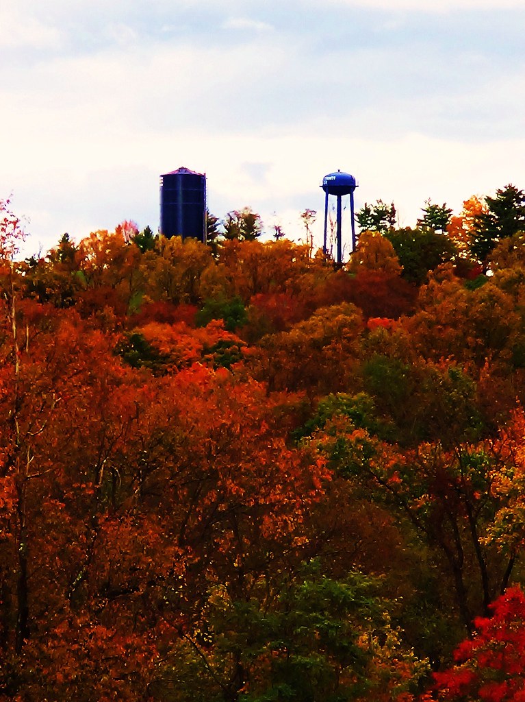 switzerland,ohio water tank and farm silo Ken Gilkeson Flickr