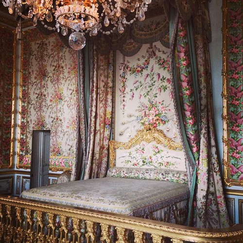 "The Queen's bedchamber was one of the largest rooms in th… Flickr