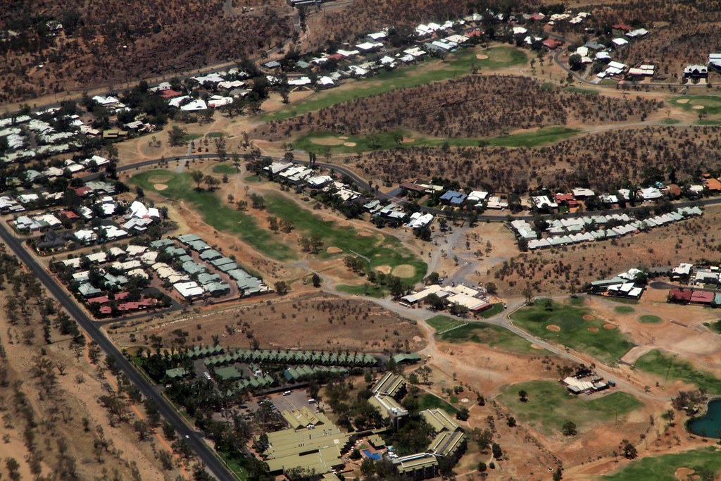 Alice Springs golf course estate from the air, Central Aus… Flickr