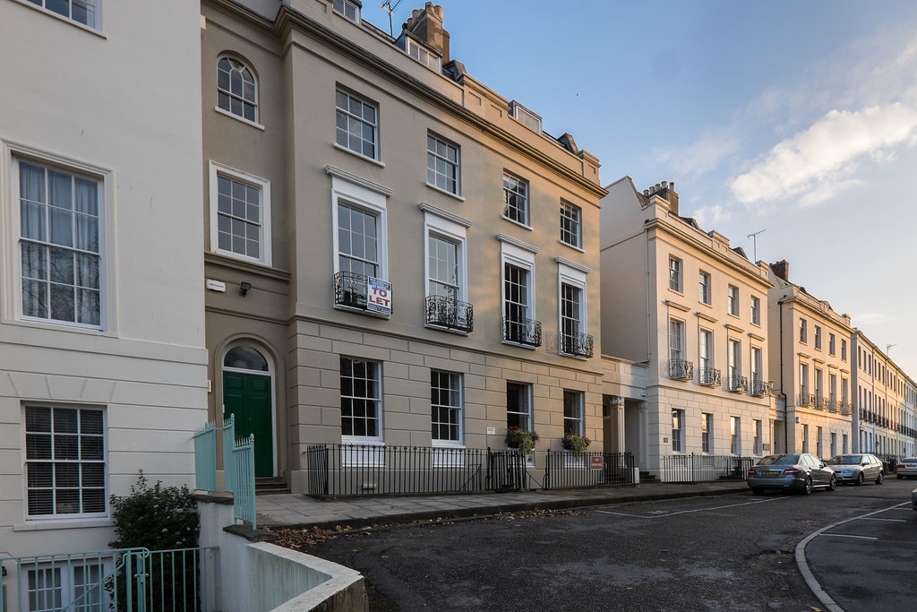 Cheltenham Paragon Buildings, Bath Rd. Across Bath Rd som… Flickr