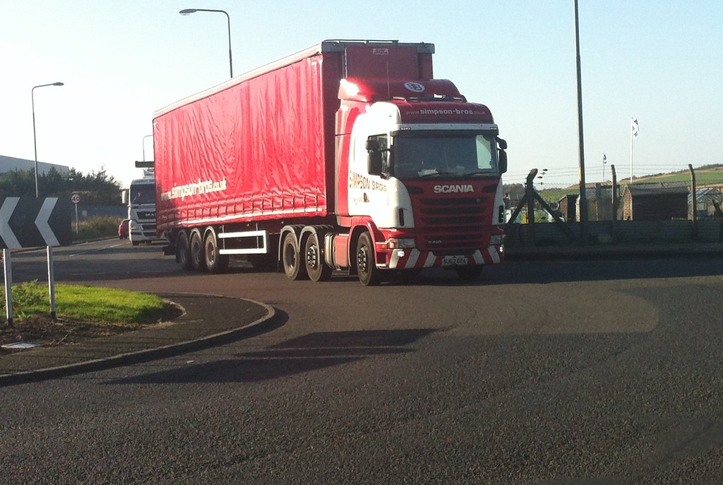 NJ62 GOA Simpson Bros Scania G440 Admiralty Road Rosyth Cammies