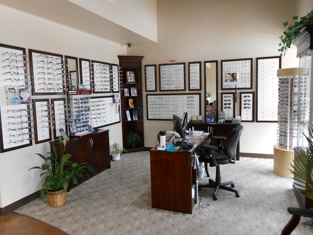 Diamond K Eyecare in Schertz, TX is a specialist eyeglass … Flickr