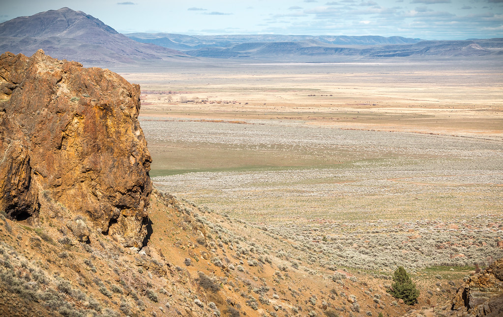 Steens Mountain, East Side Trailside view from east side o… Flickr