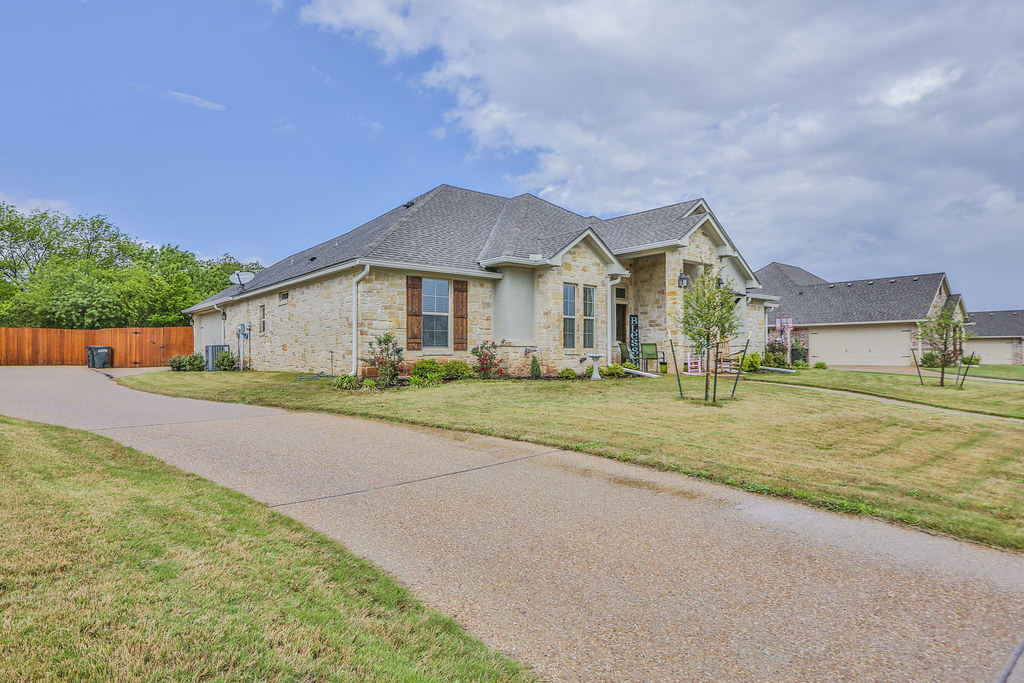 385424 517 Hunton Lane Robinson, TX Brent Eckley Flickr