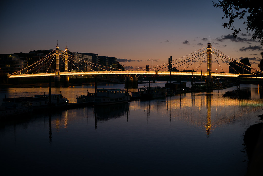 Albert Bridge at Sunset Chris Chen Flickr