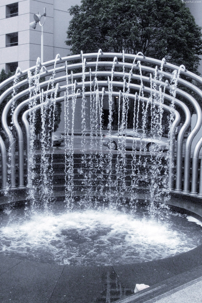 Car Wash Fountain with cars behind Andrew Crusoe Flickr