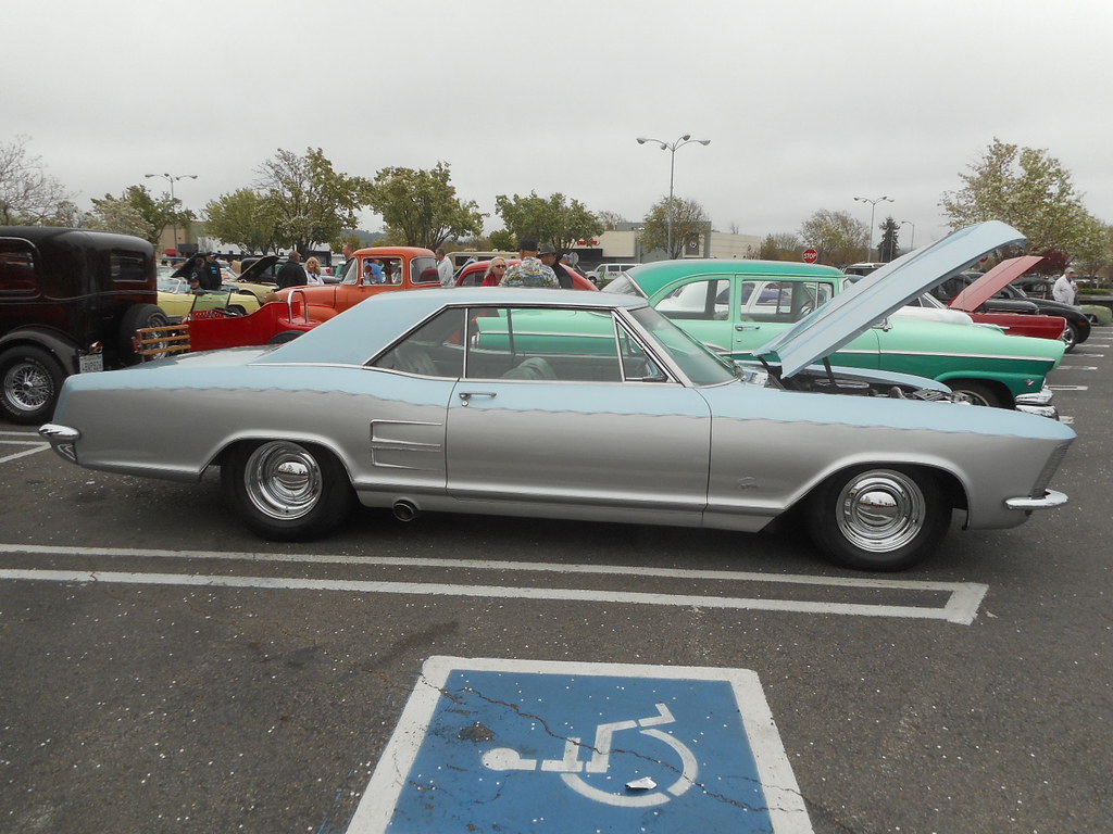 Cars & Coffee Petaluma 31917 024 Craig Owens55 Flickr