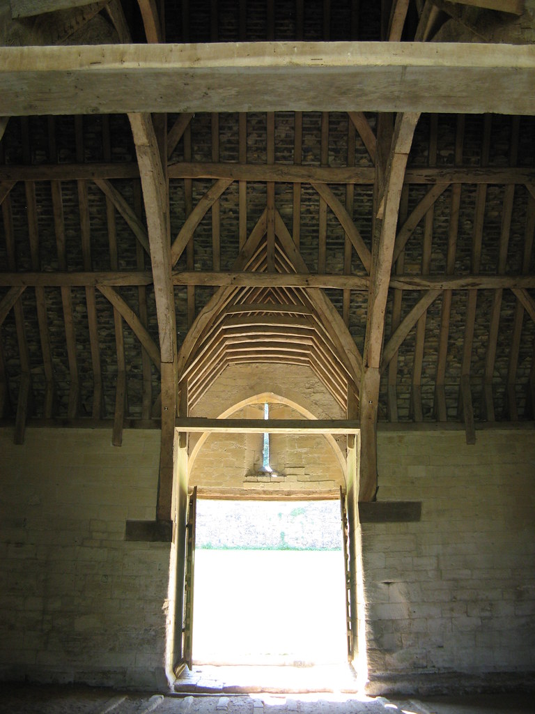 IMG_0925 Inside the Great Tithe Barn, Barton Farm, Bradfor… Flickr