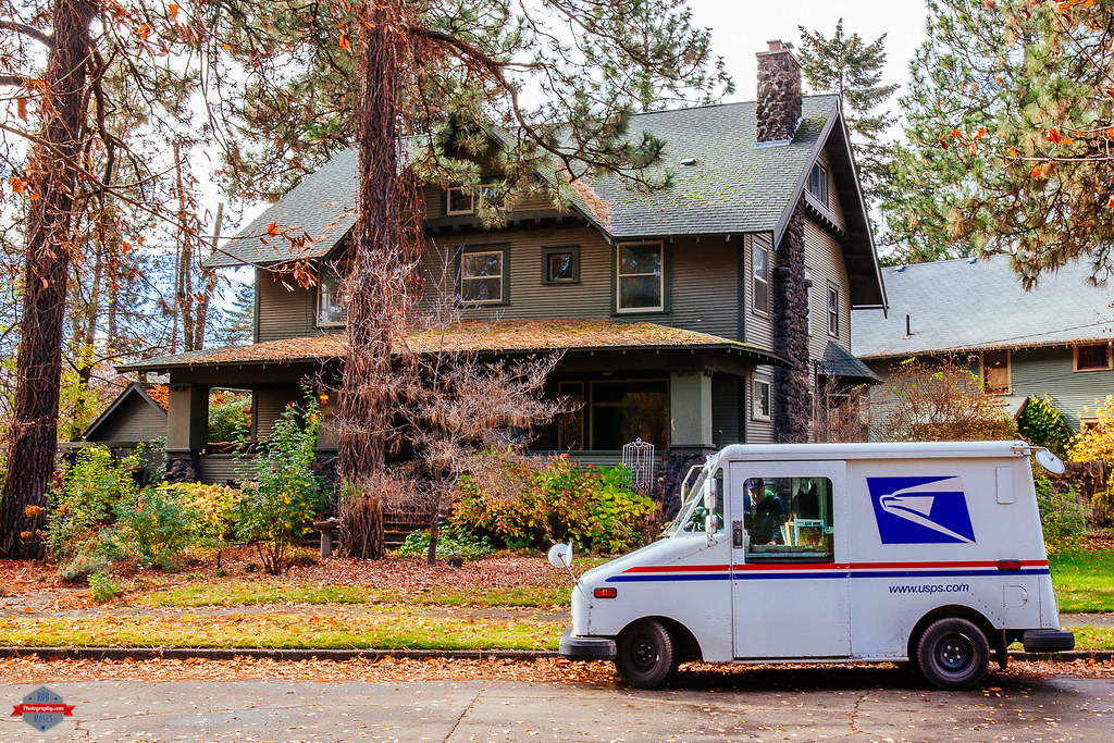 USPS Spokane Some one getting their mail in the South Hill… Flickr