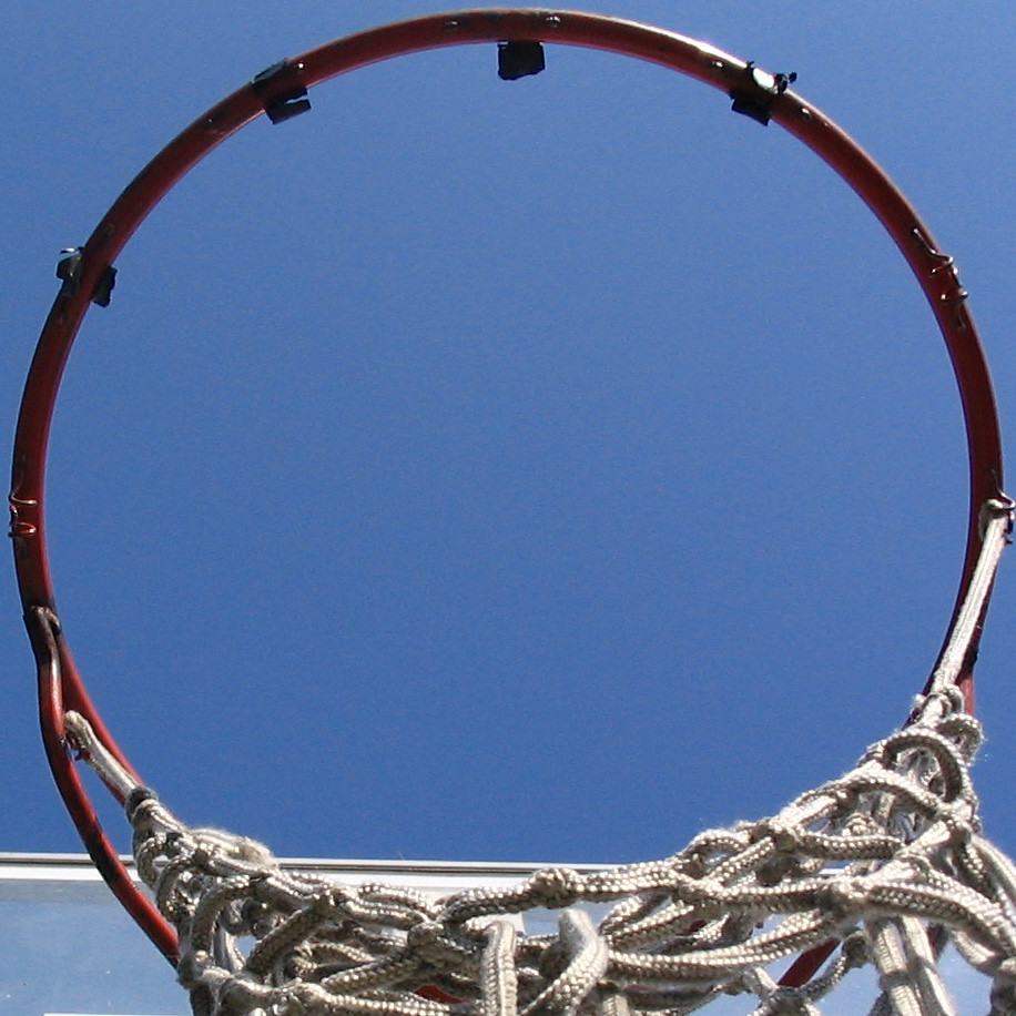Basketball Hoop at Art Center Closest I've been to a baske… Flickr