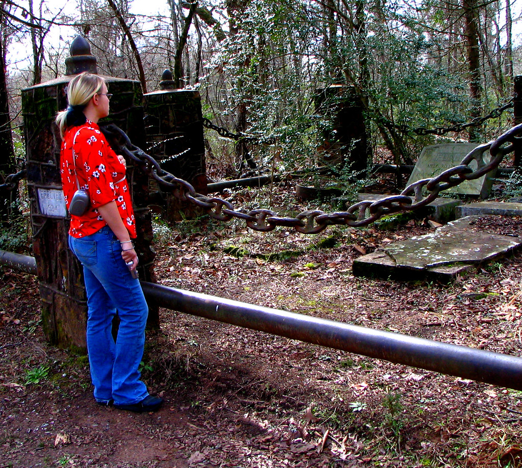 Fuller Park (urban legend) Deep in the heart of Fuller Par… Flickr