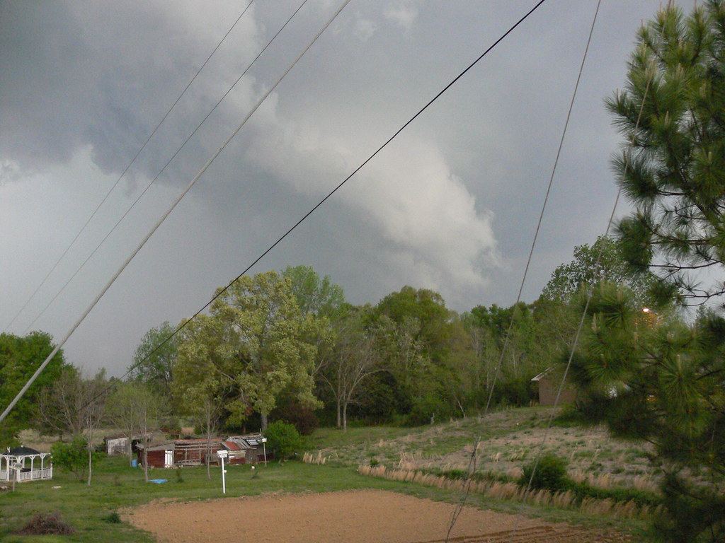 Winona Tornado a photo on Flickriver