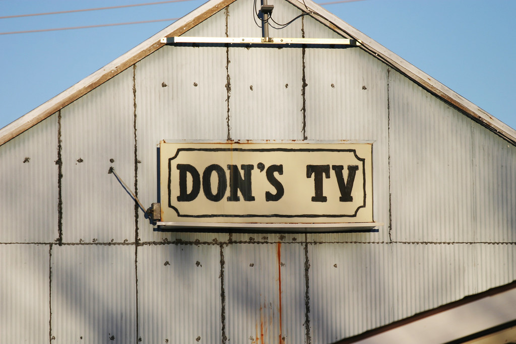 Don's TV Don's TV repair in Westminster. It's been there f… Flickr