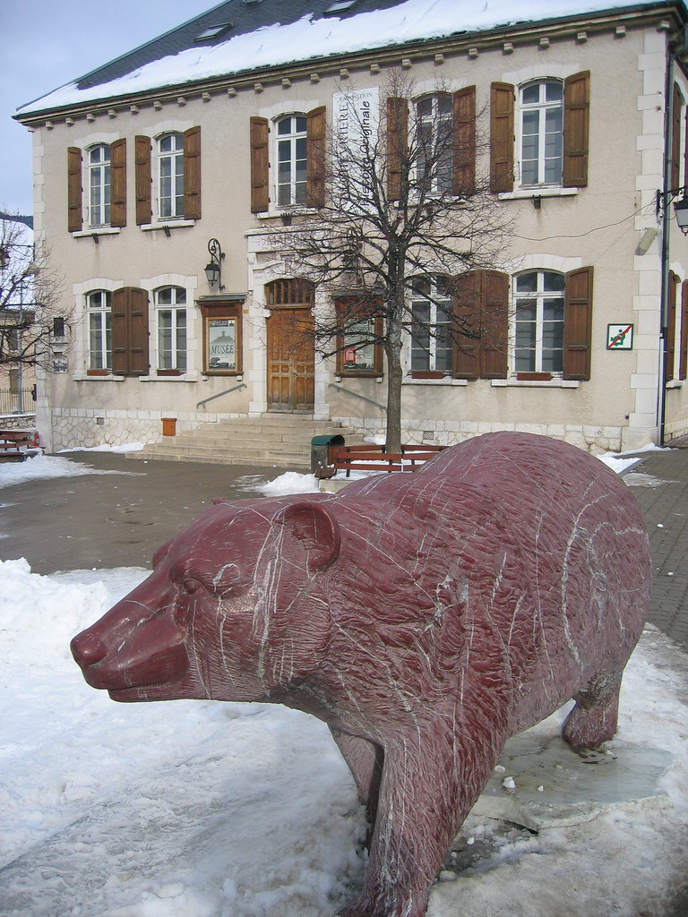 VillarsdeLans city Hall VillarddeLans 1050 m Altitude … Flickr