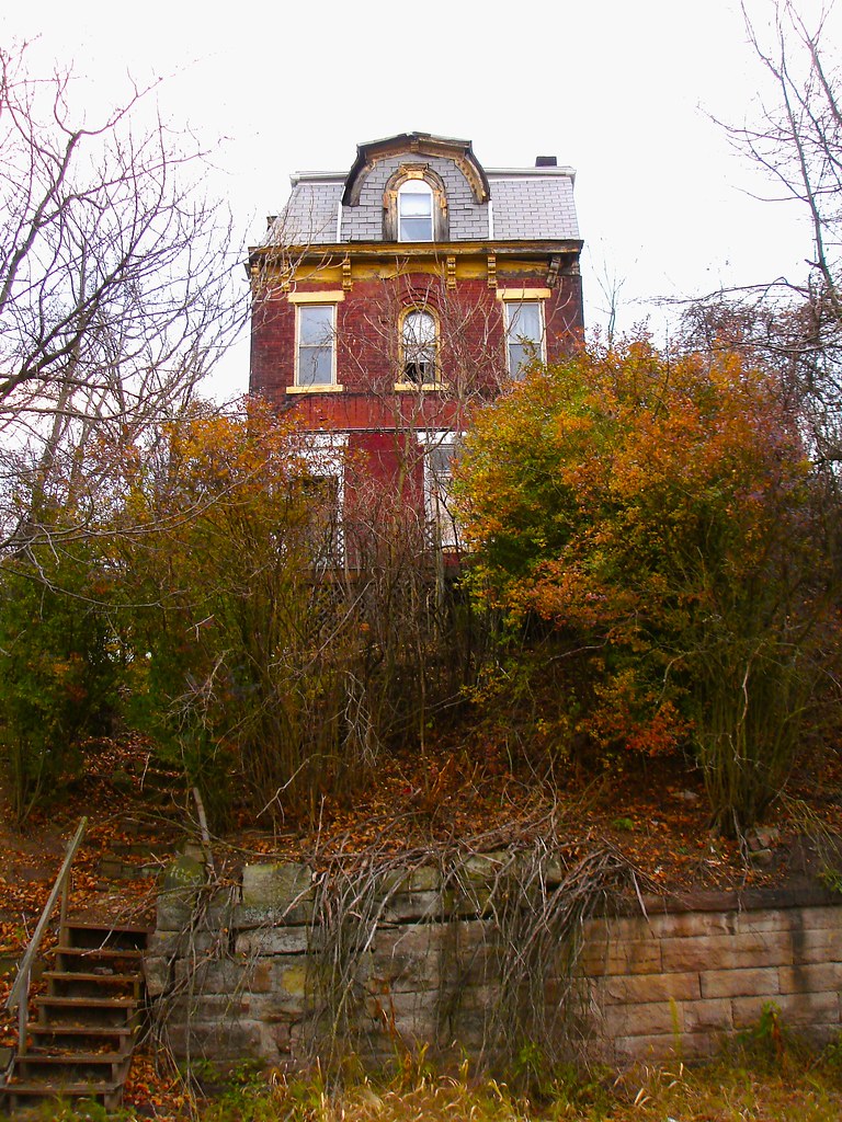 Abandoned Mansion in McKeesport, PA Located on Jenny Lind … Flickr