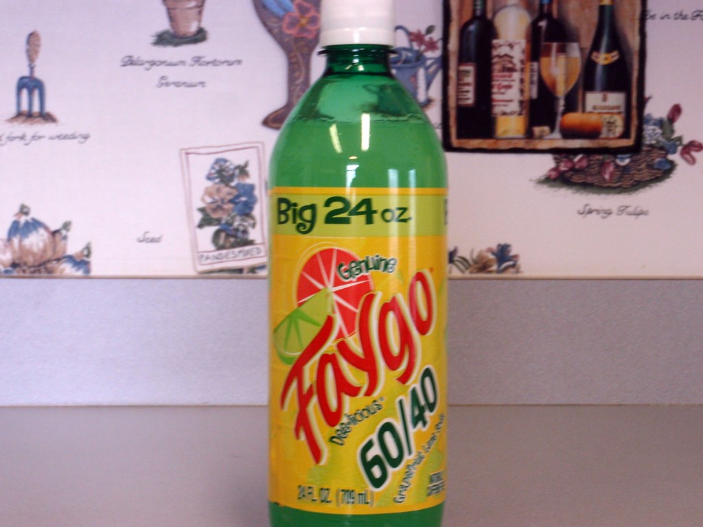 Faygo 60/40 Grapefruit lime Soda..This reminded me a lot o… Flickr